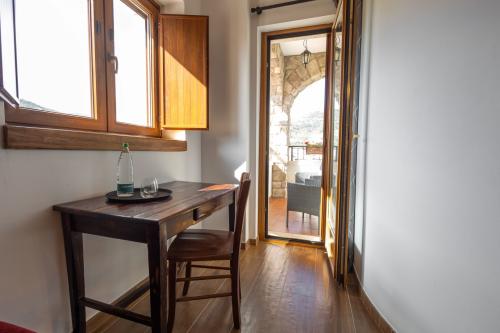 047_2025-10-14t22_00_25