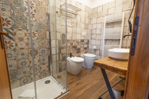 072_2025-10-14t22_00_54